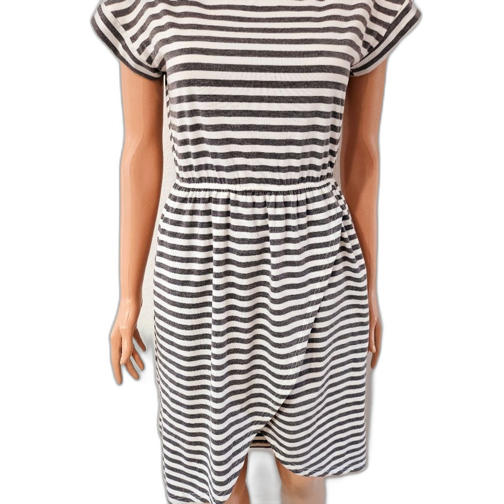 Merokeety Striped Black and White Dress - Picture 2 of 10